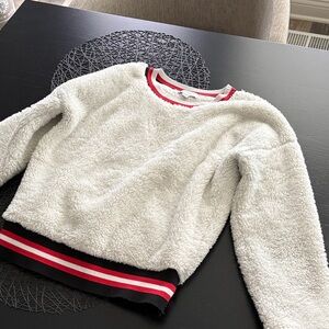 Evereve Cozy White Sweater with Red and Black Accents